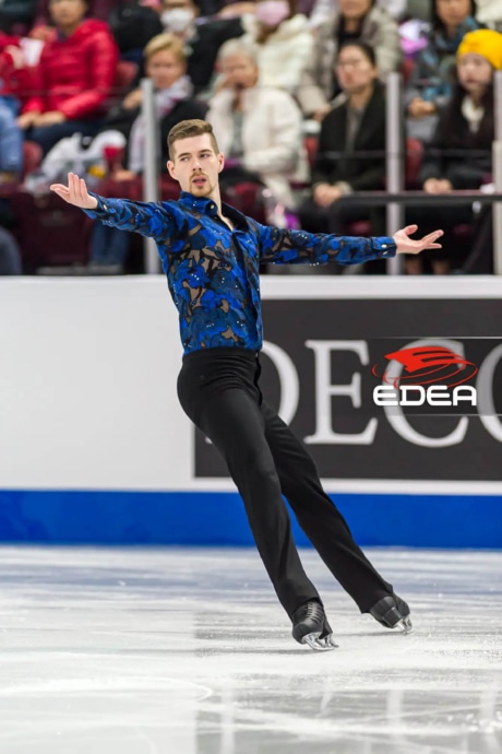 Ice Gallery Skates U.S.